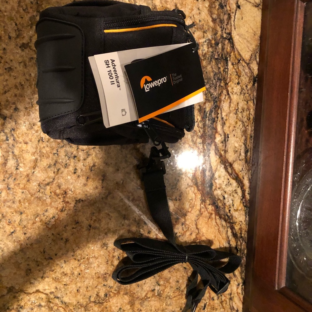 Camera Bag - Picture 2 of 4
